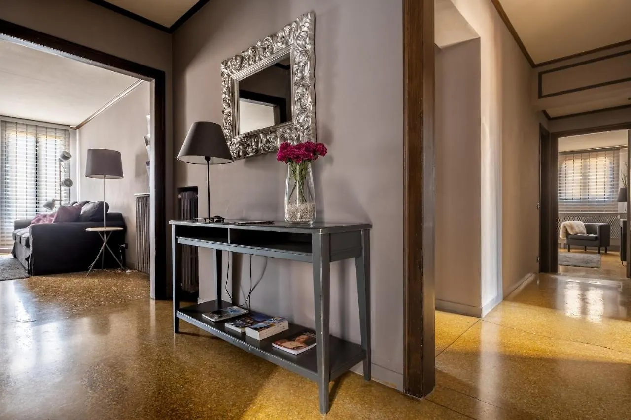 Centrale Venice Apartments